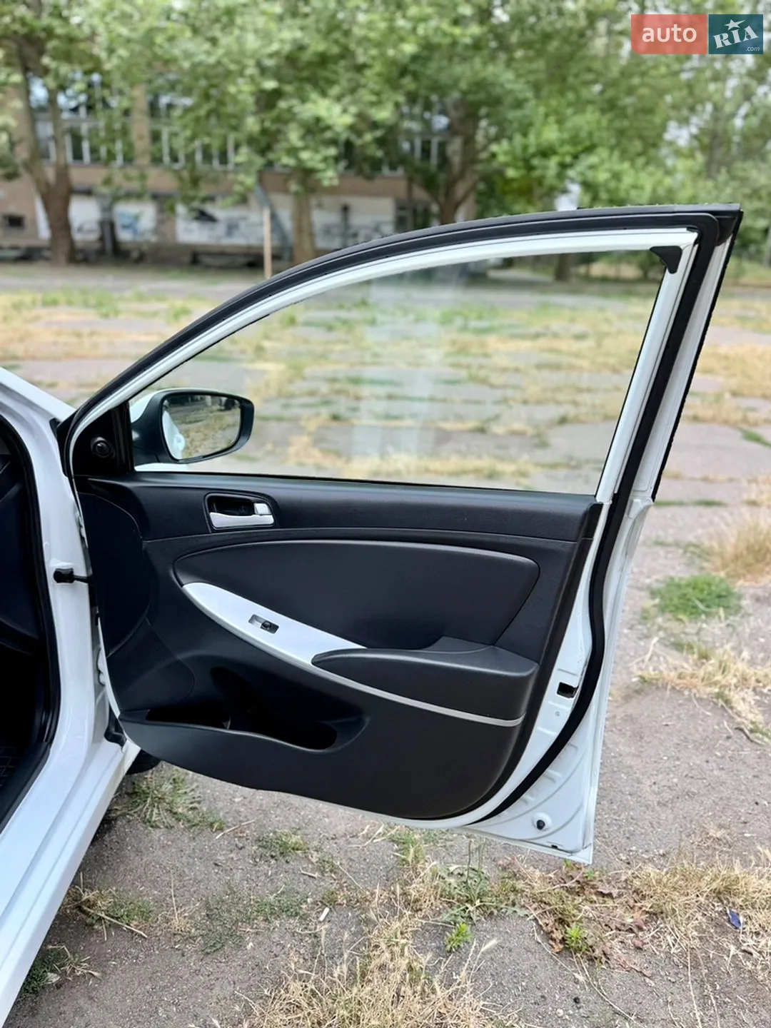 2011 Hyundai Accent - мініатюра 42