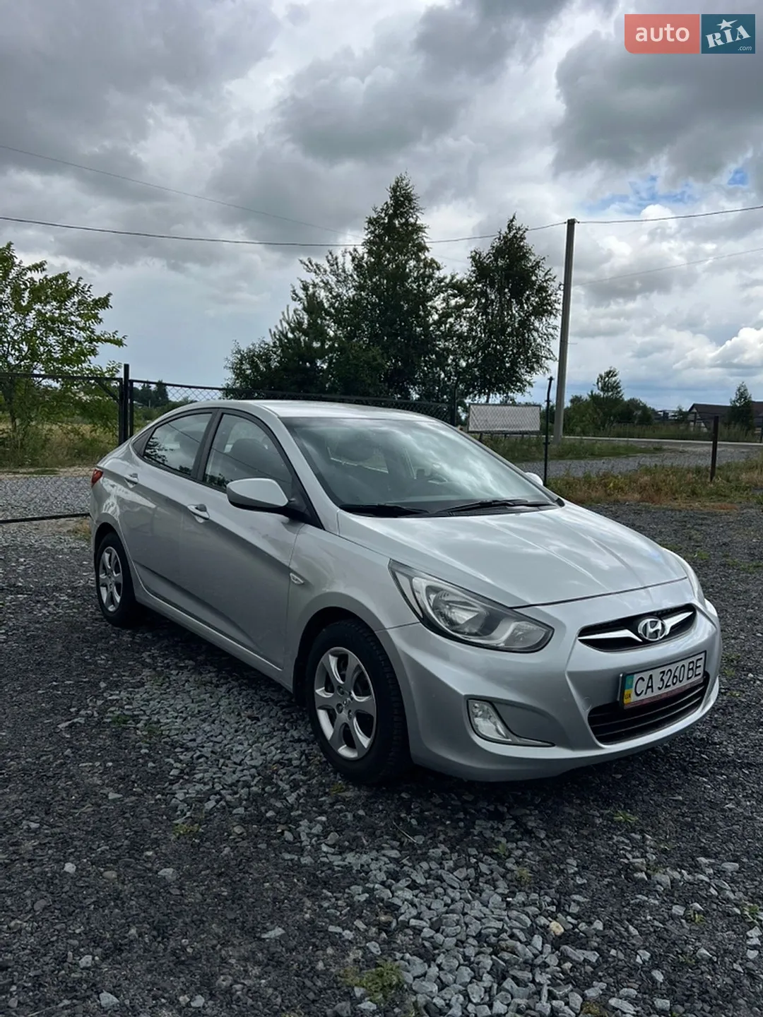 2011 Hyundai Accent - мініатюра 3