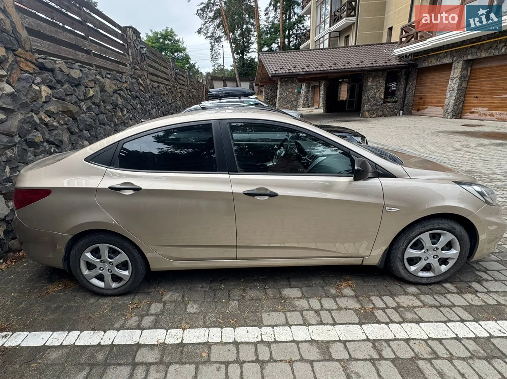 2011 Hyundai Accent - мініатюра 5