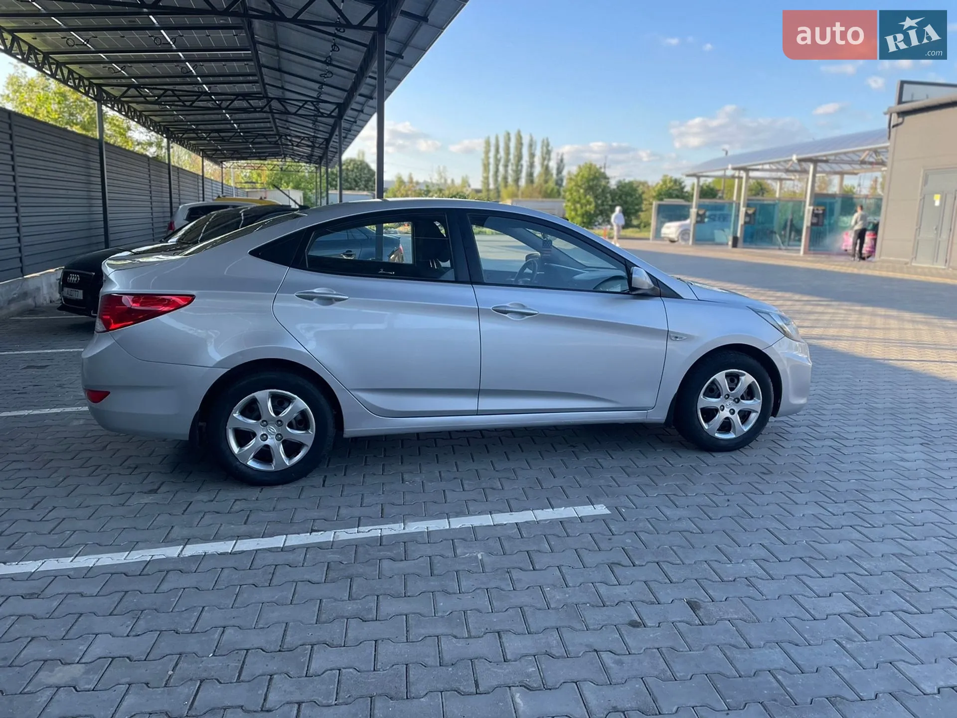 2013 Hyundai Accent - мініатюра 2