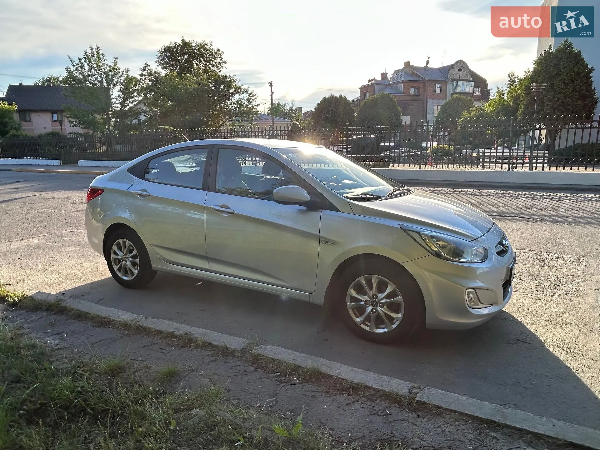2011 Hyundai Accent - мініатюра 56