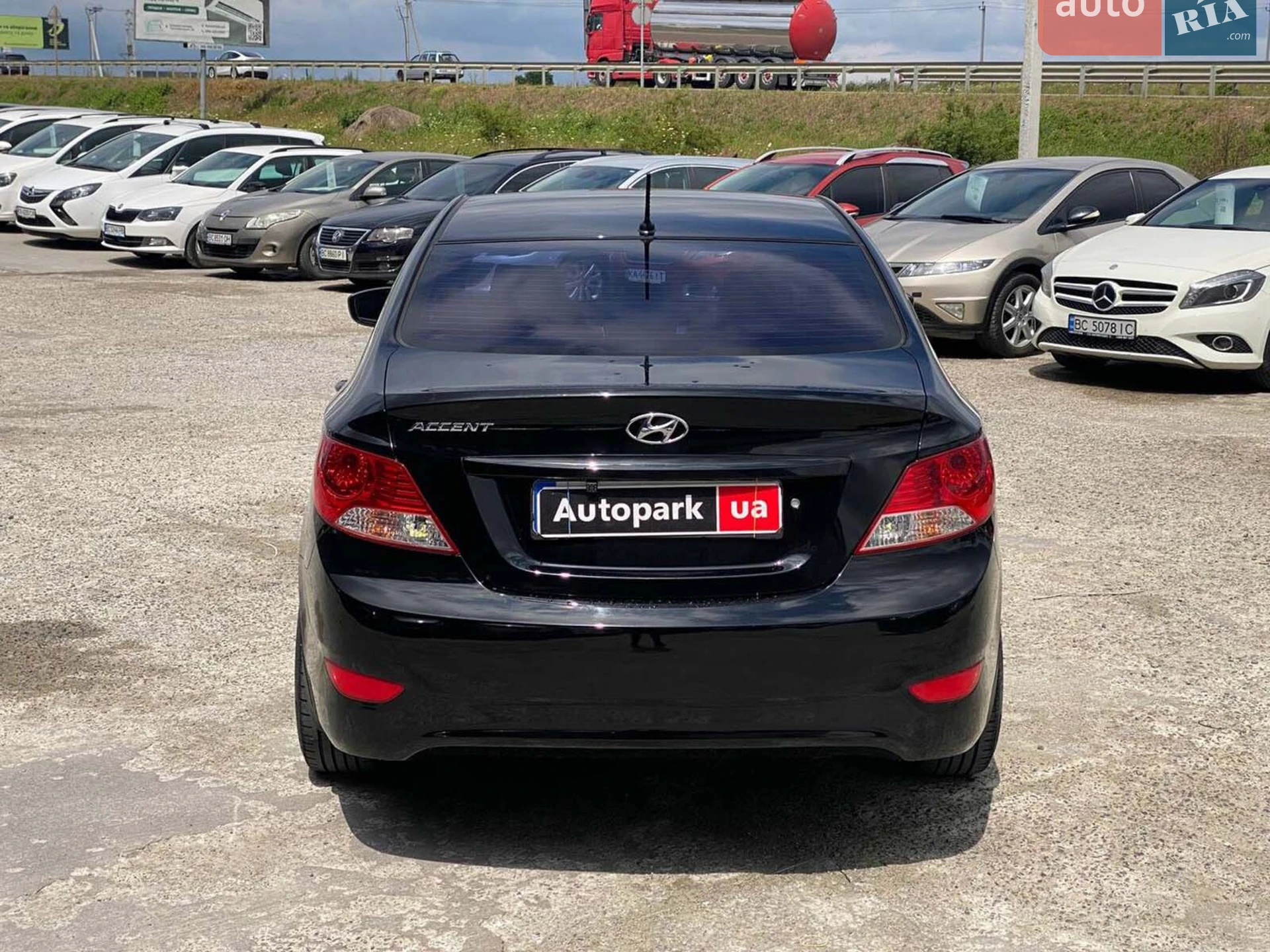 2017 Hyundai Accent - мініатюра 9