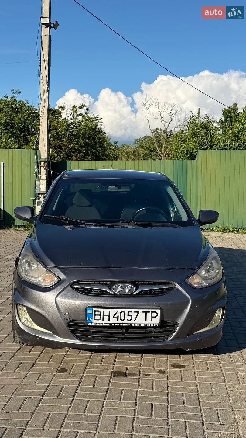 2012 Hyundai Accent - мініатюра 13