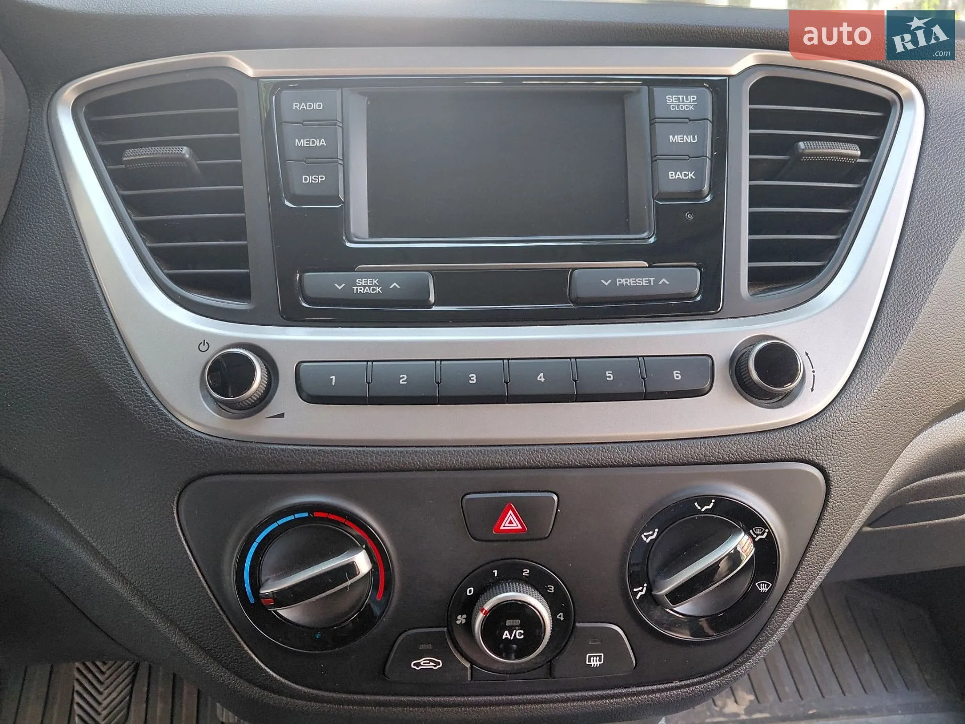2017 Hyundai Accent - мініатюра 25