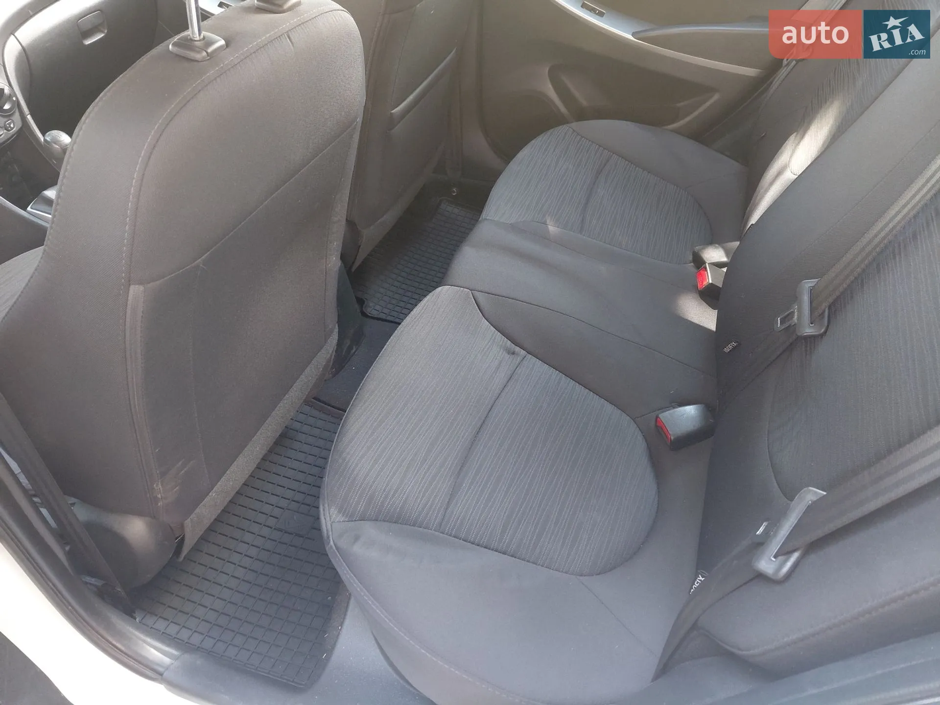 2016 Hyundai Accent - мініатюра 15