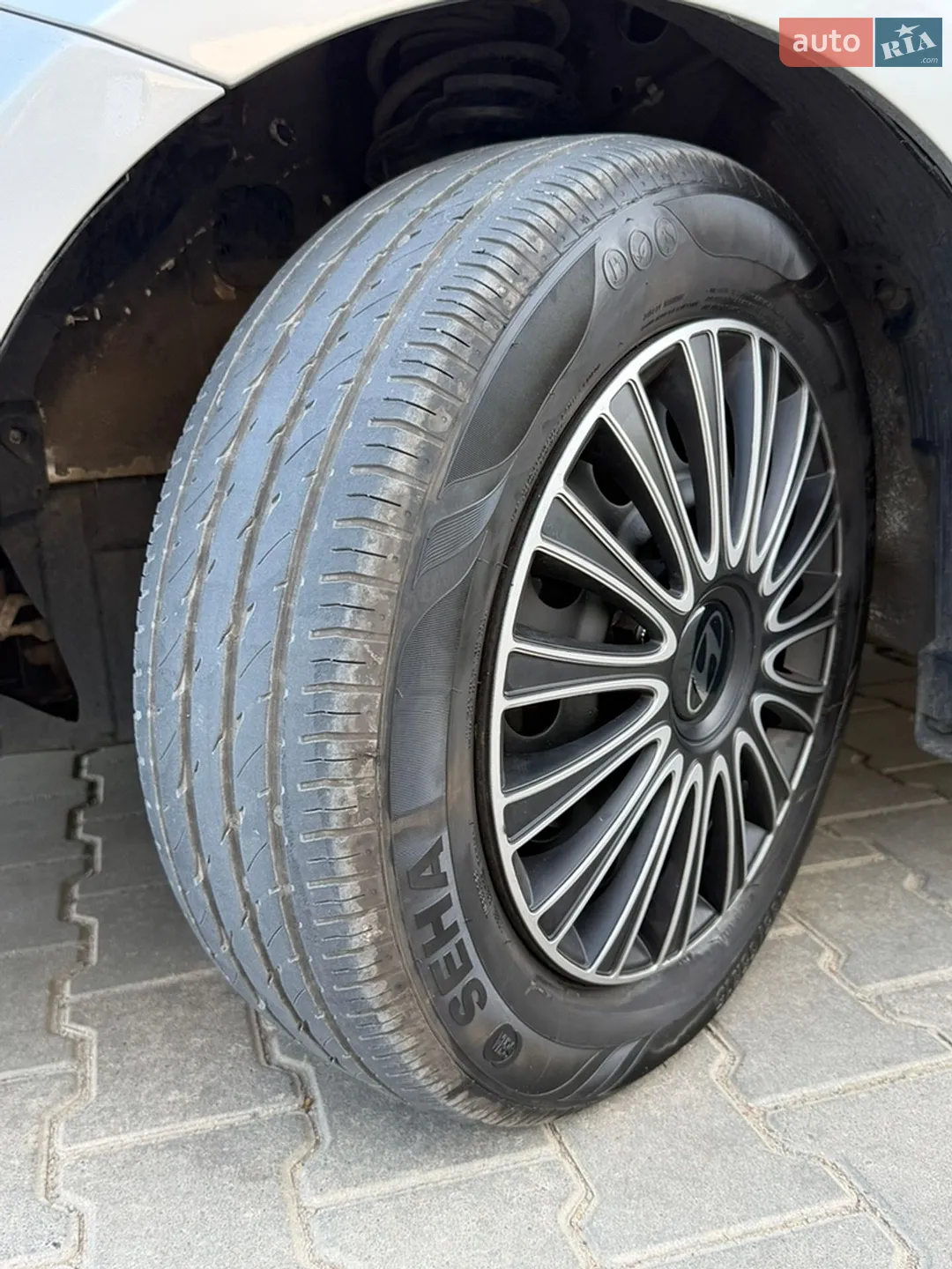 2011 Hyundai Accent - мініатюра 38