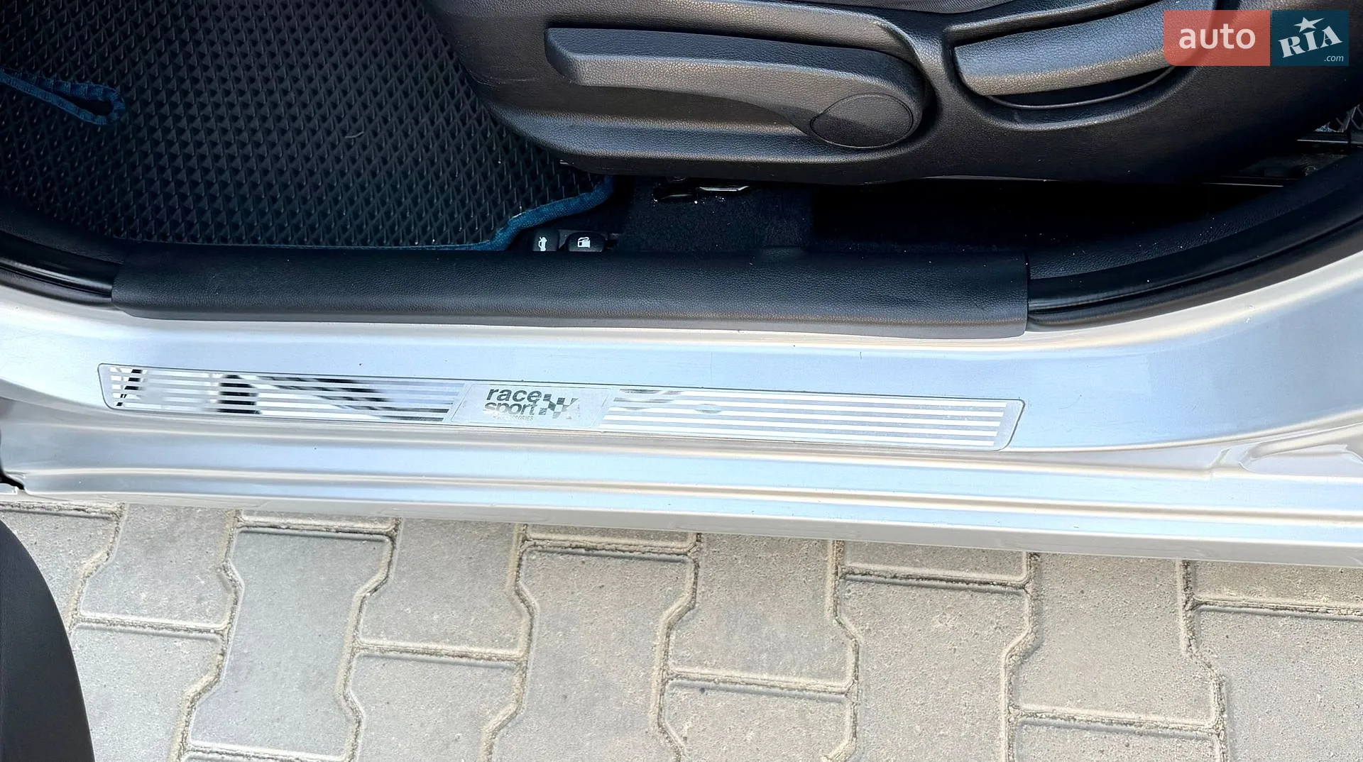 2011 Hyundai Accent - мініатюра 43