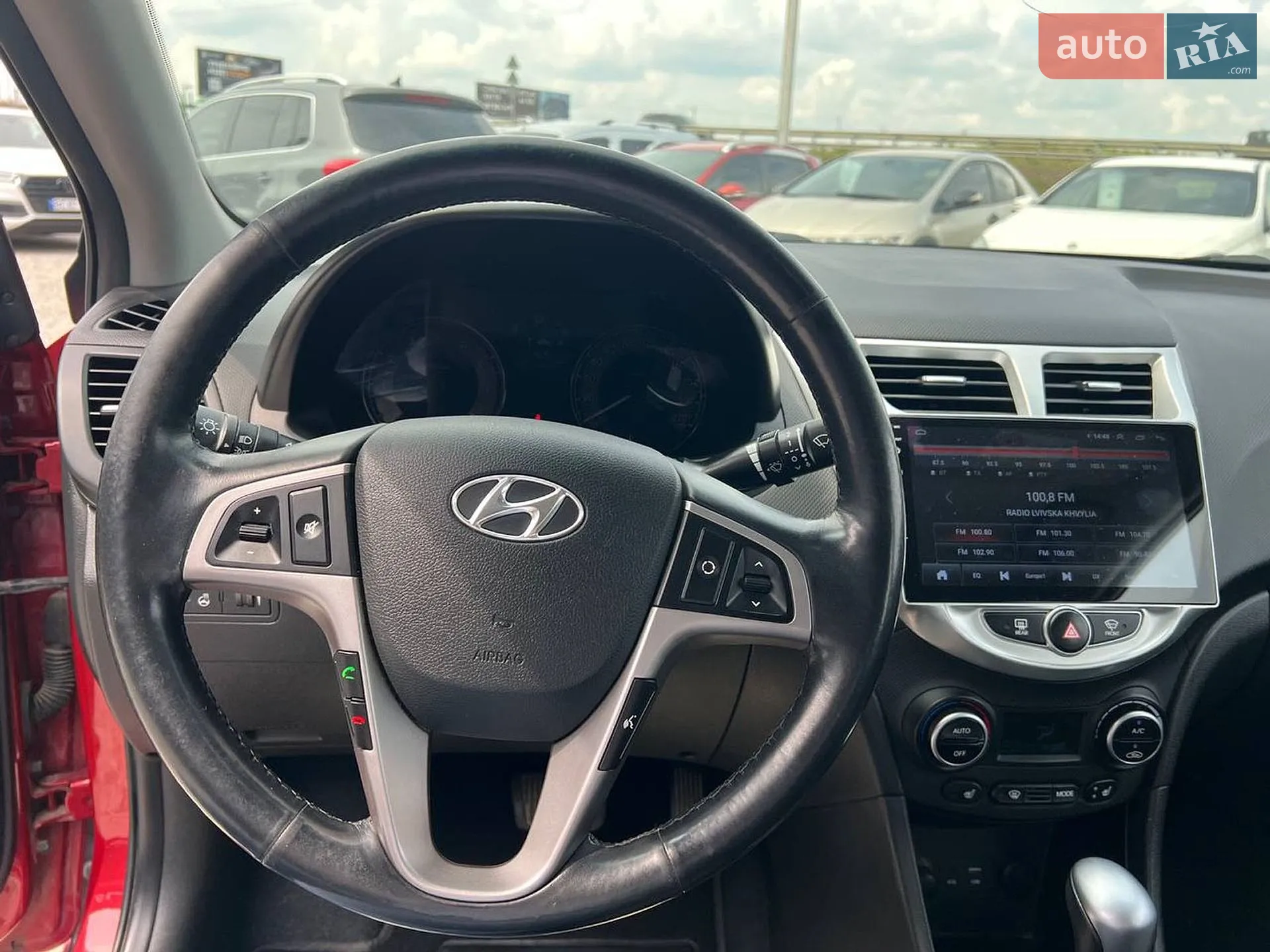 2016 Hyundai Accent - мініатюра 26