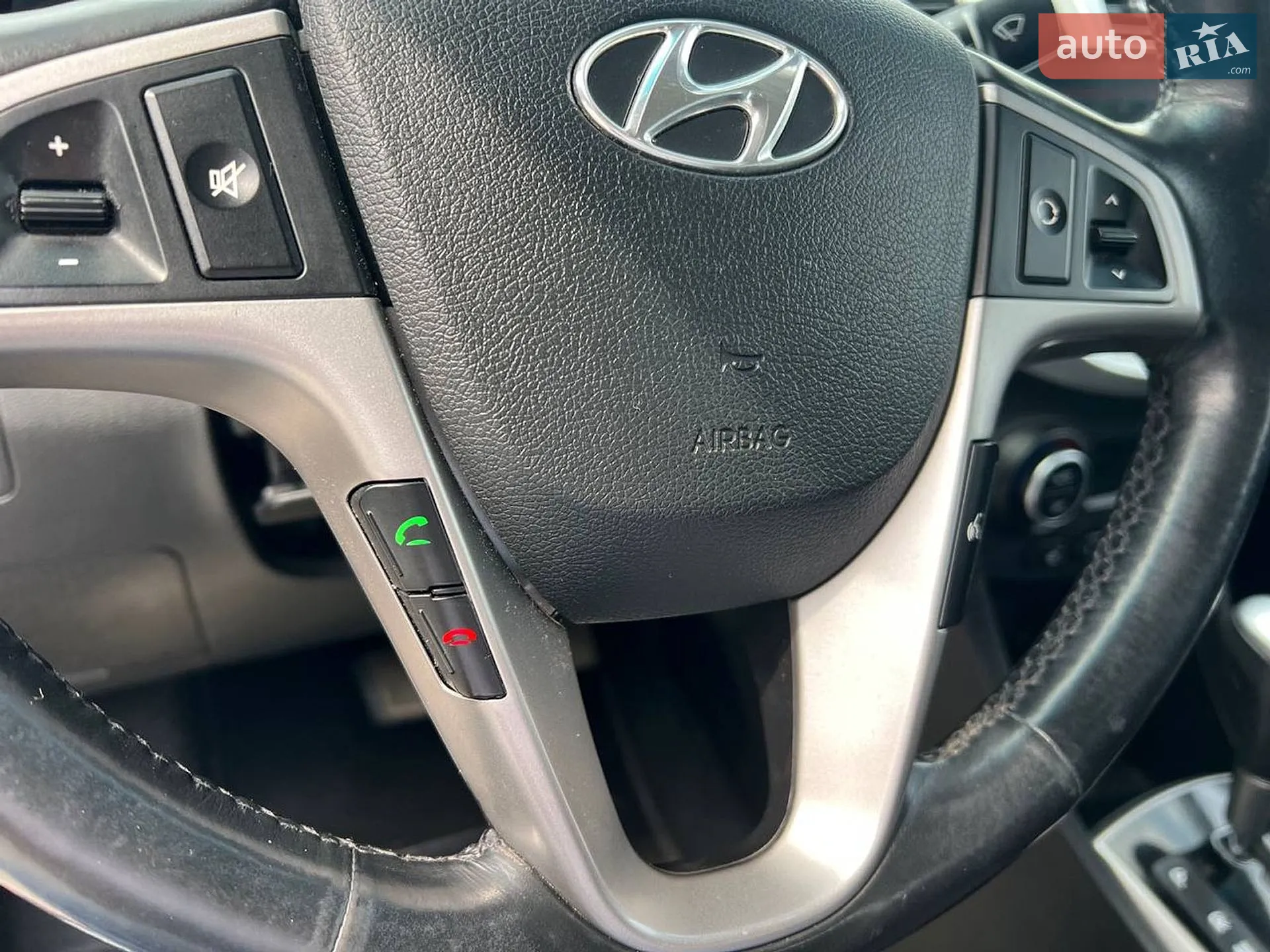 2016 Hyundai Accent - мініатюра 28