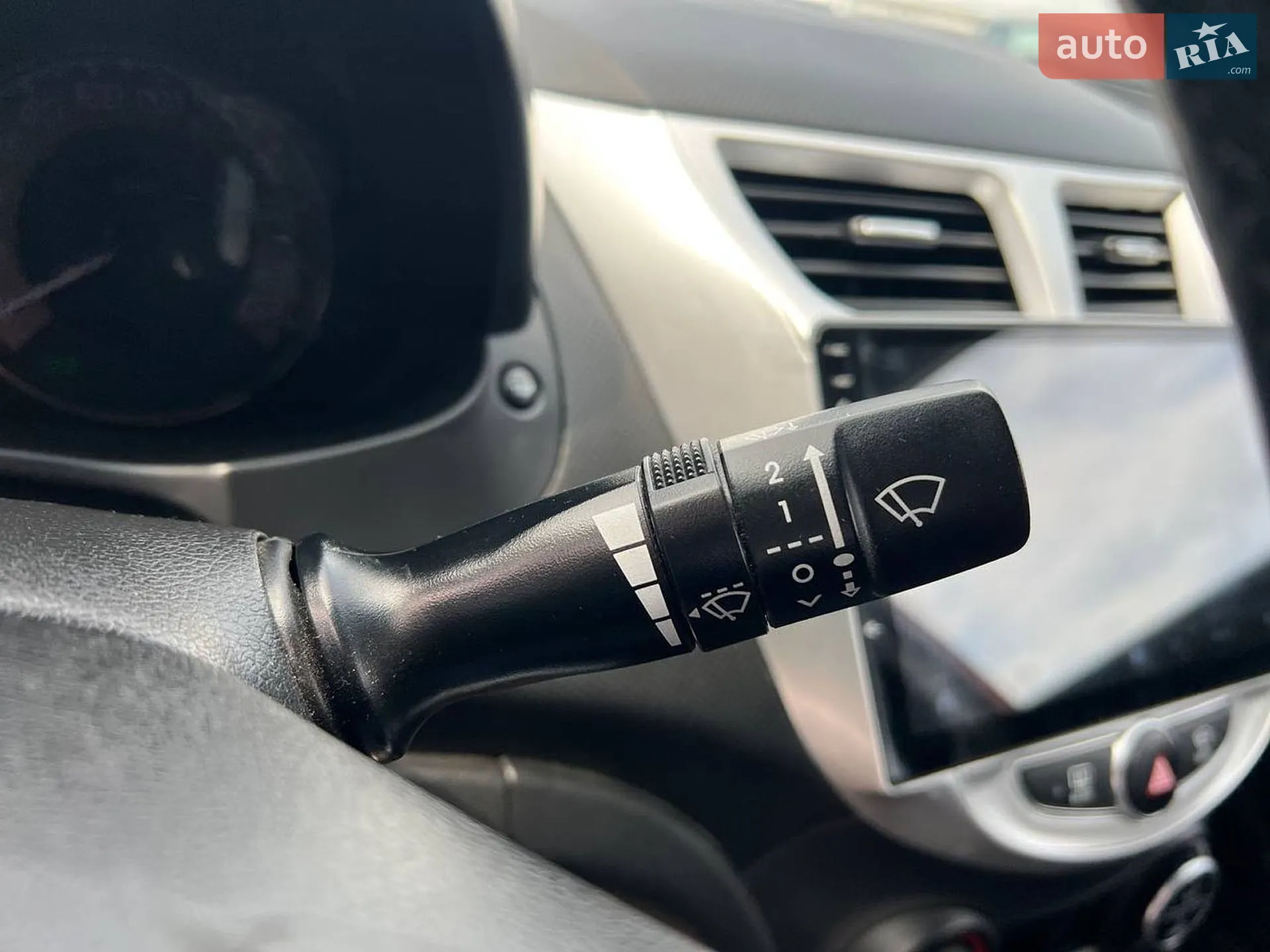 2016 Hyundai Accent - мініатюра 29