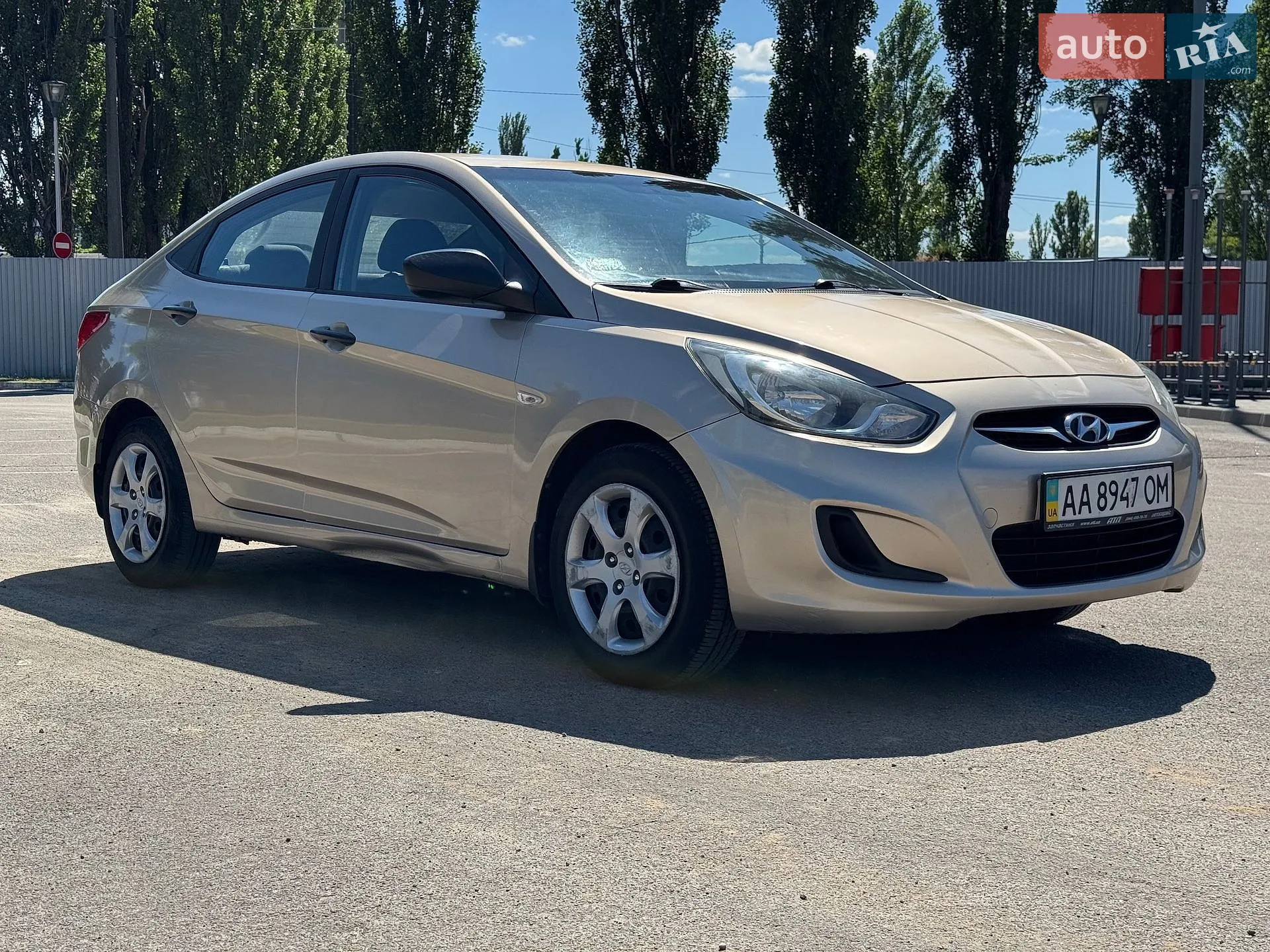2011 Hyundai Accent - мініатюра 3