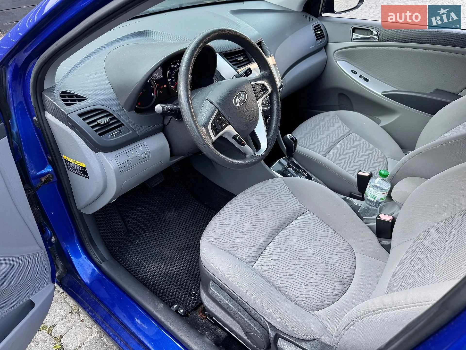 2012 Hyundai Accent - мініатюра 19