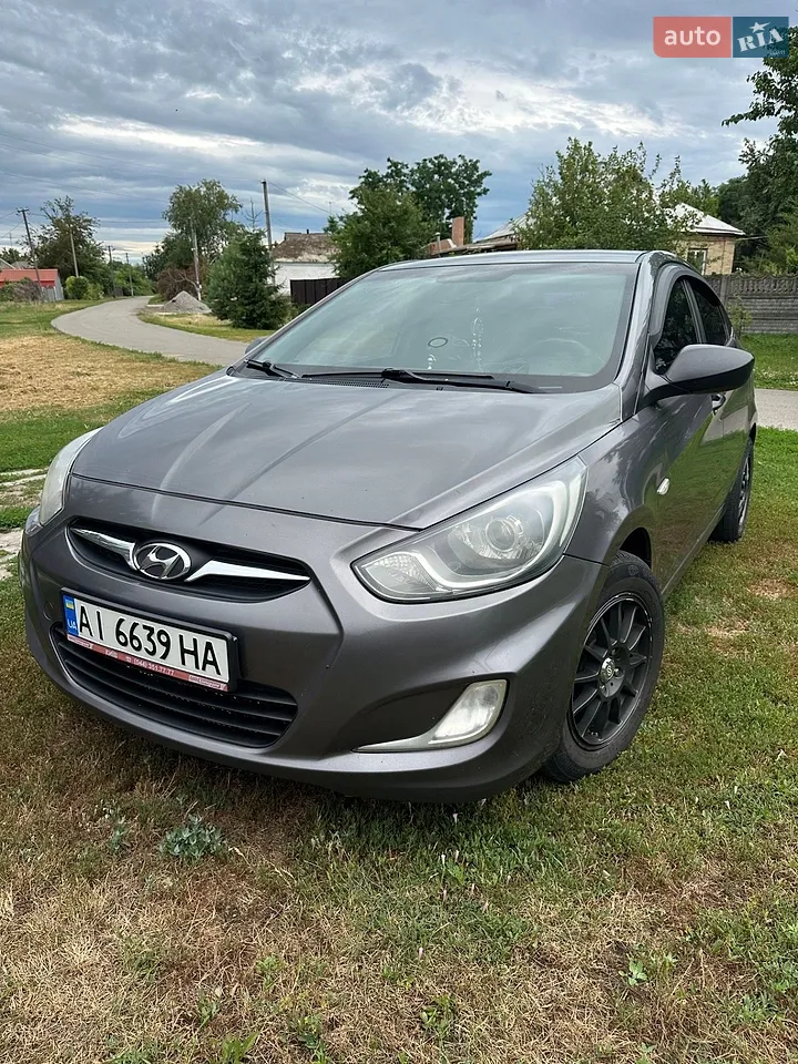 2011 Hyundai Accent - мініатюра 19