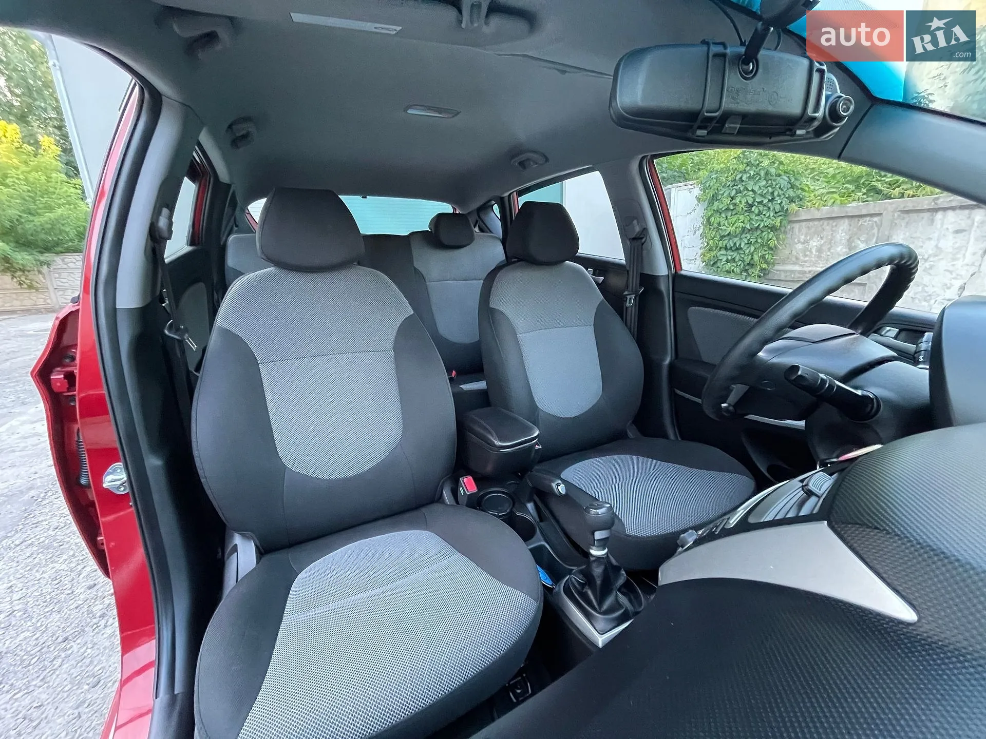 2013 Hyundai Accent - мініатюра 67