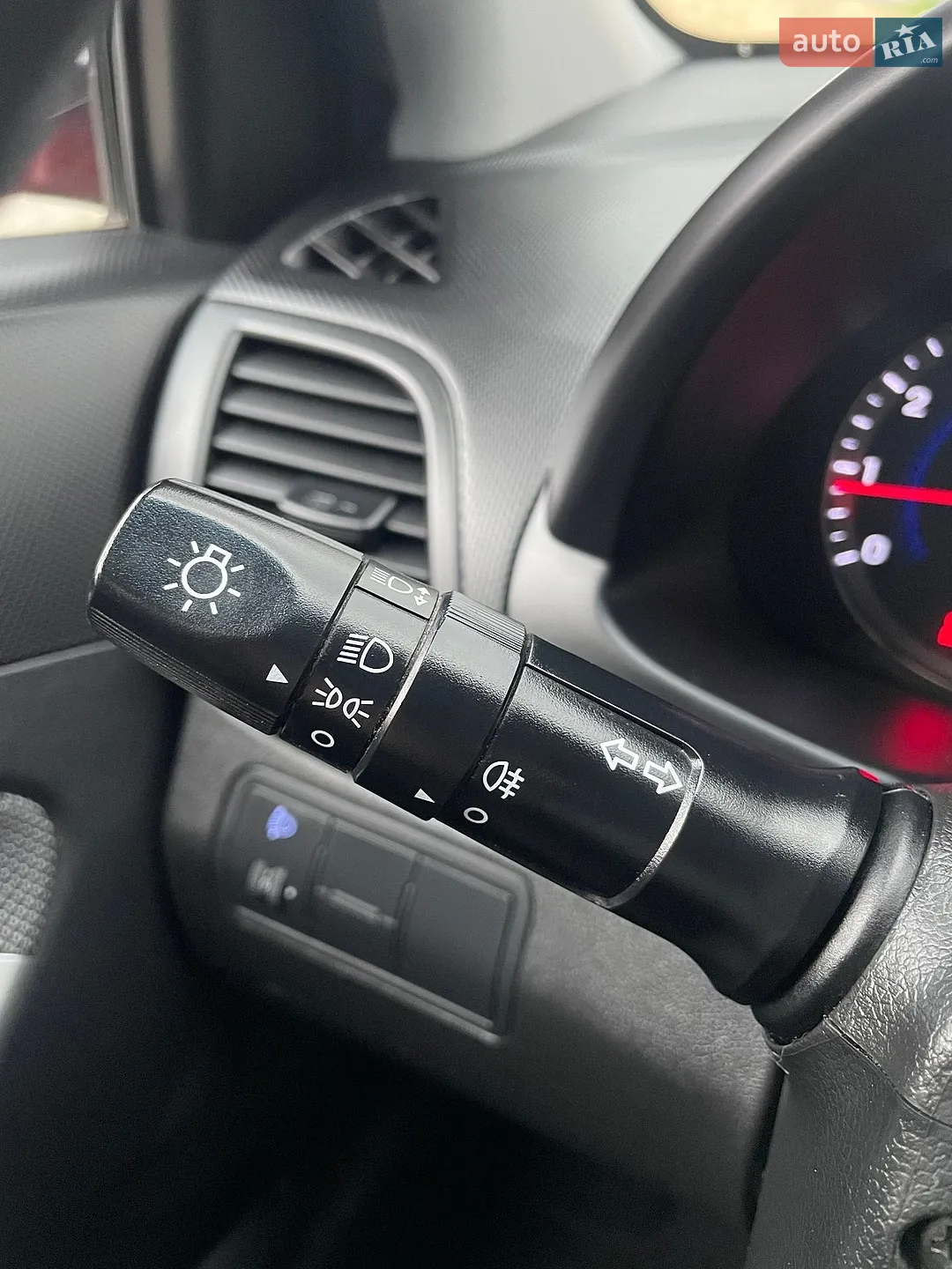 2013 Hyundai Accent - мініатюра 89