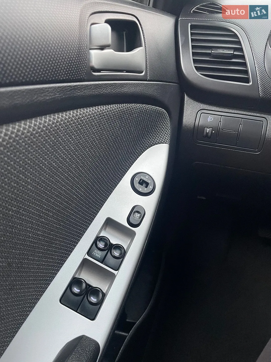 2013 Hyundai Accent - мініатюра 88