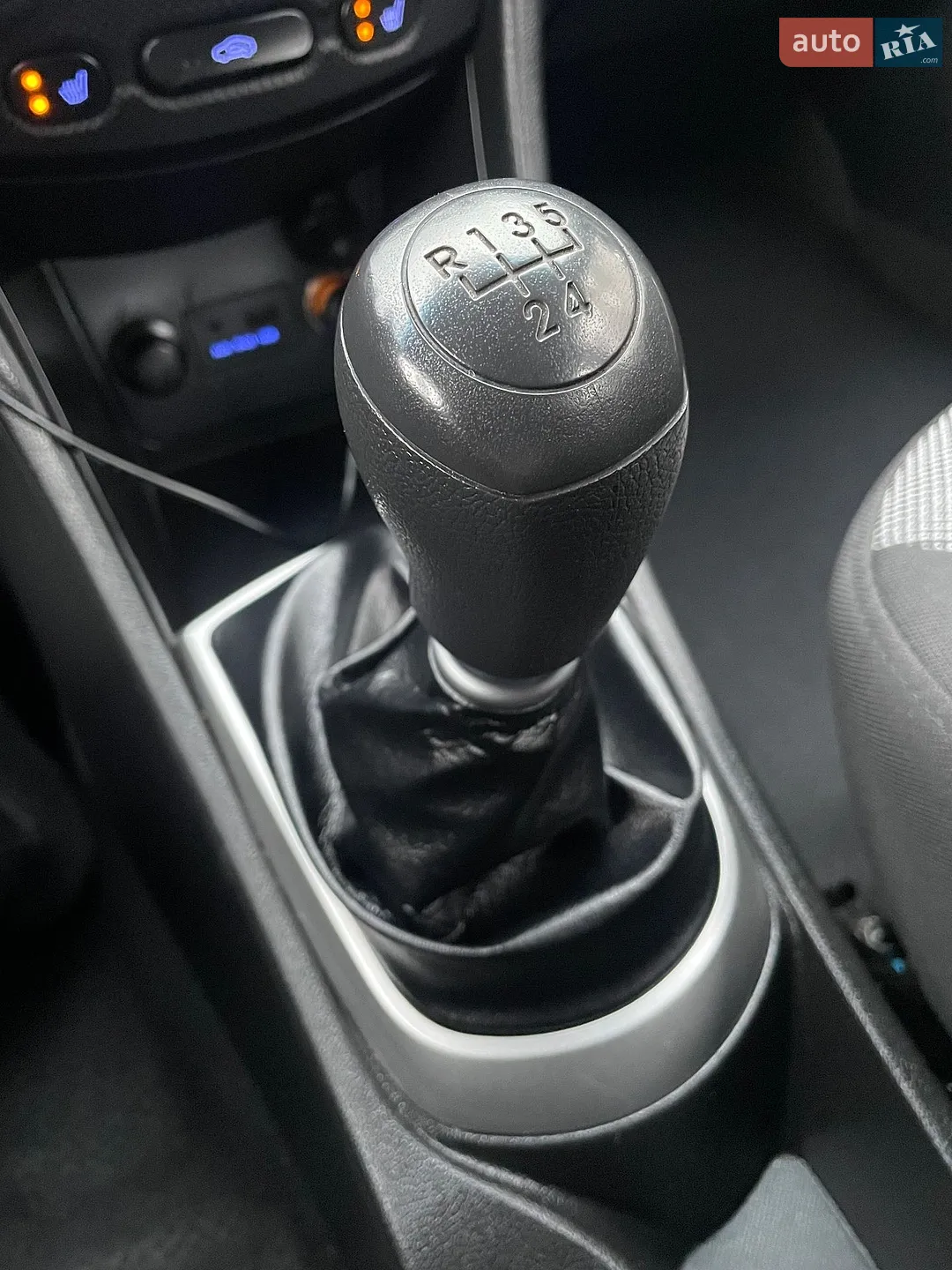 2013 Hyundai Accent - мініатюра 96