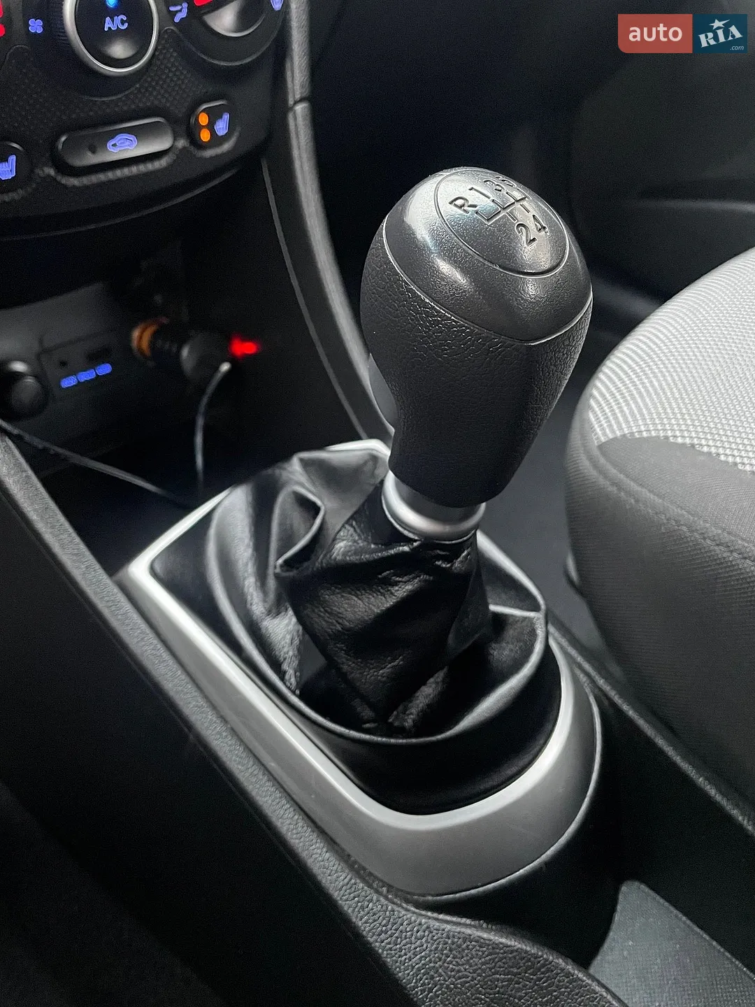 2013 Hyundai Accent - мініатюра 97