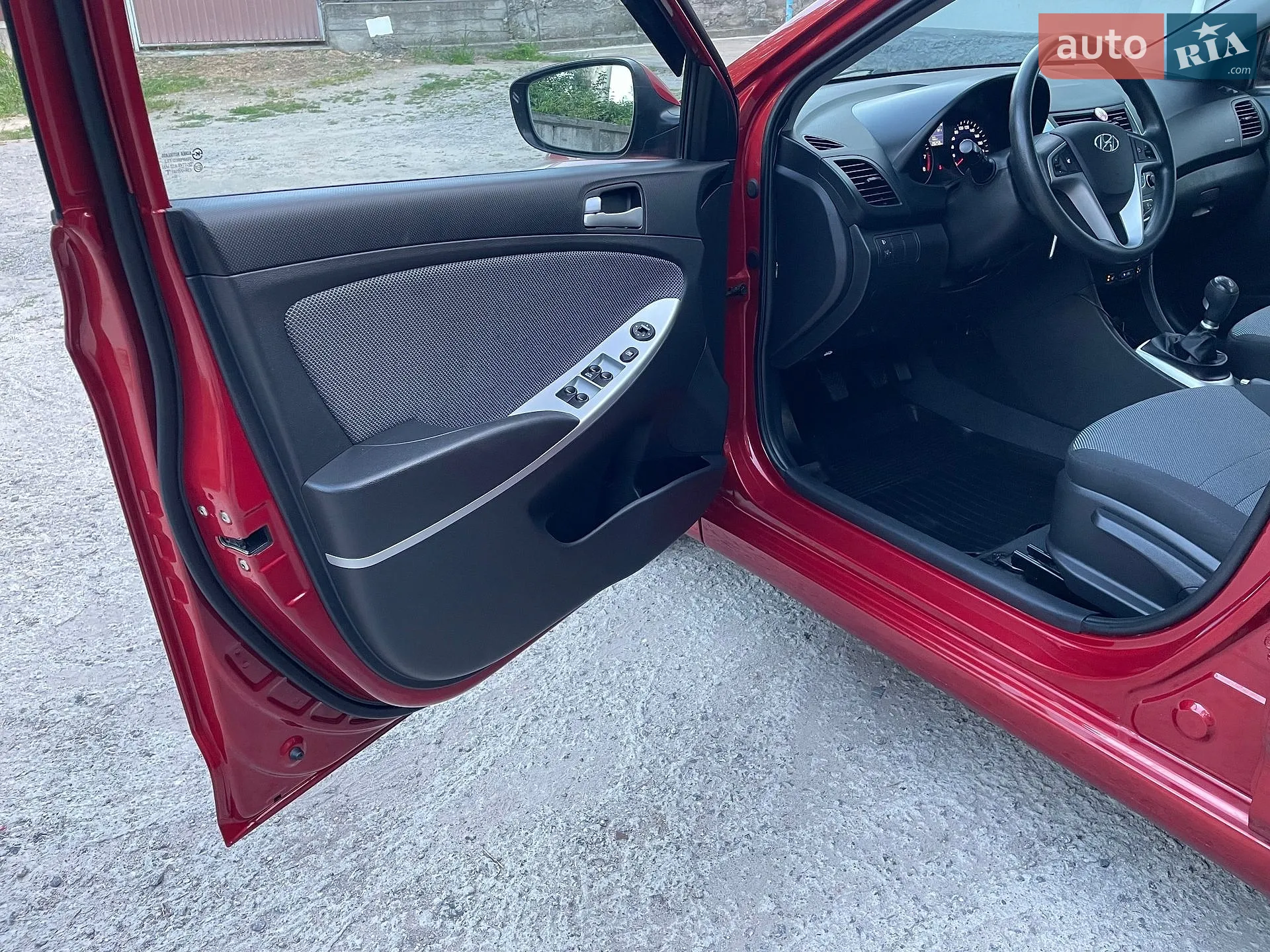 2013 Hyundai Accent - мініатюра 114
