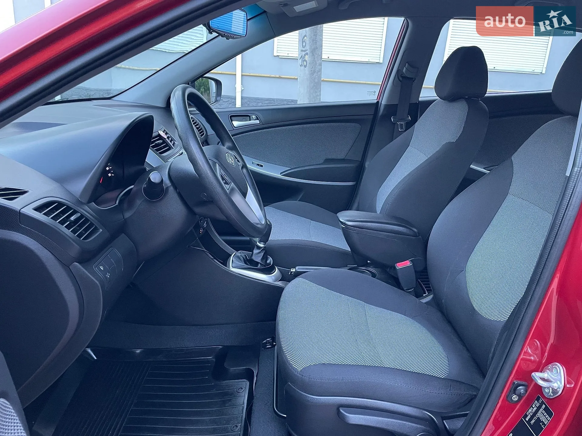 2013 Hyundai Accent - мініатюра 119