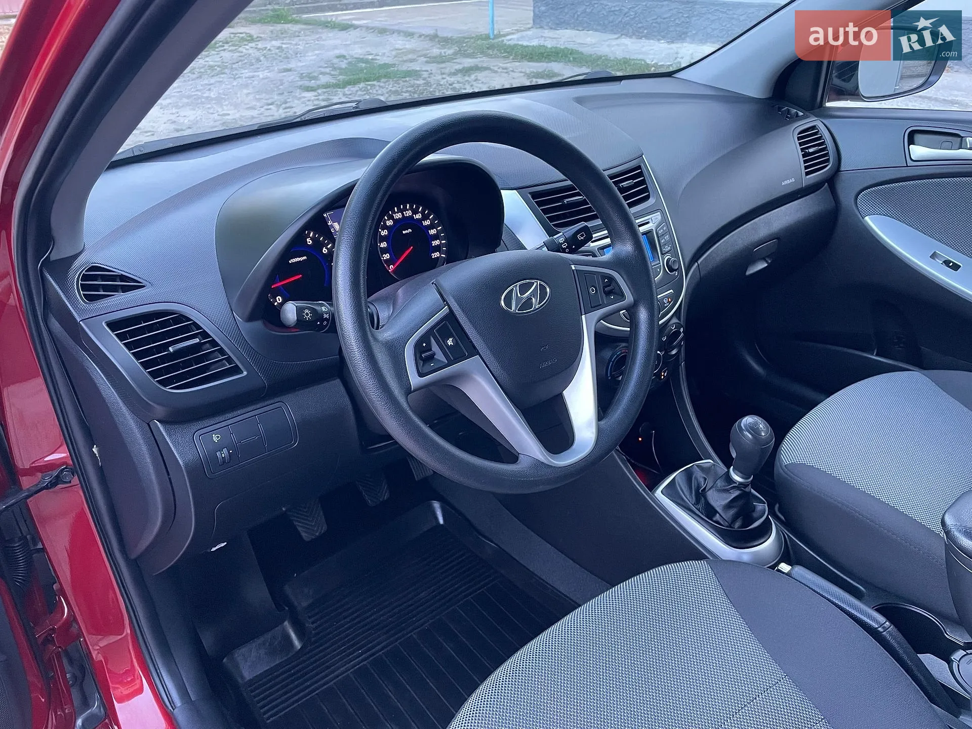 2013 Hyundai Accent - мініатюра 122