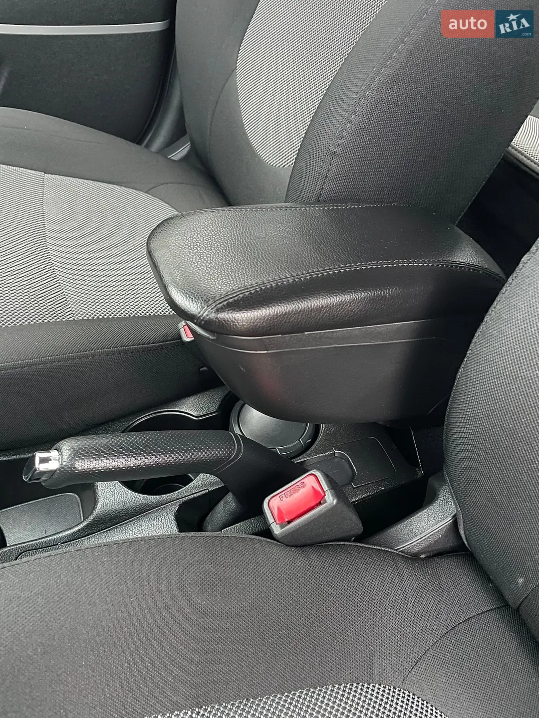 2013 Hyundai Accent - мініатюра 124
