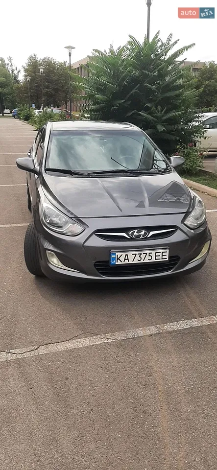 2013 Hyundai Accent - мініатюра 11