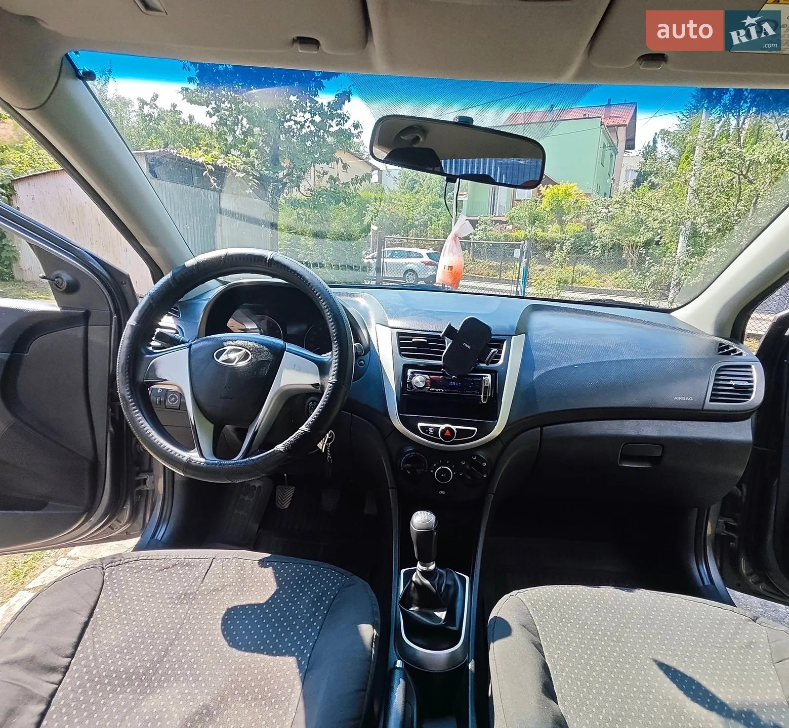 2012 Hyundai Accent - мініатюра 13