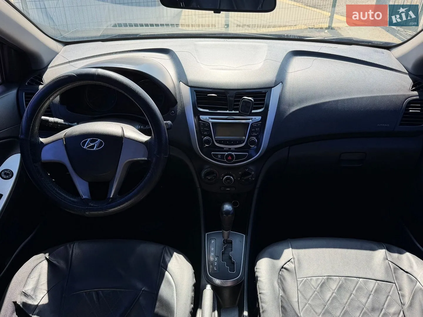 2014 Hyundai Accent - мініатюра 14