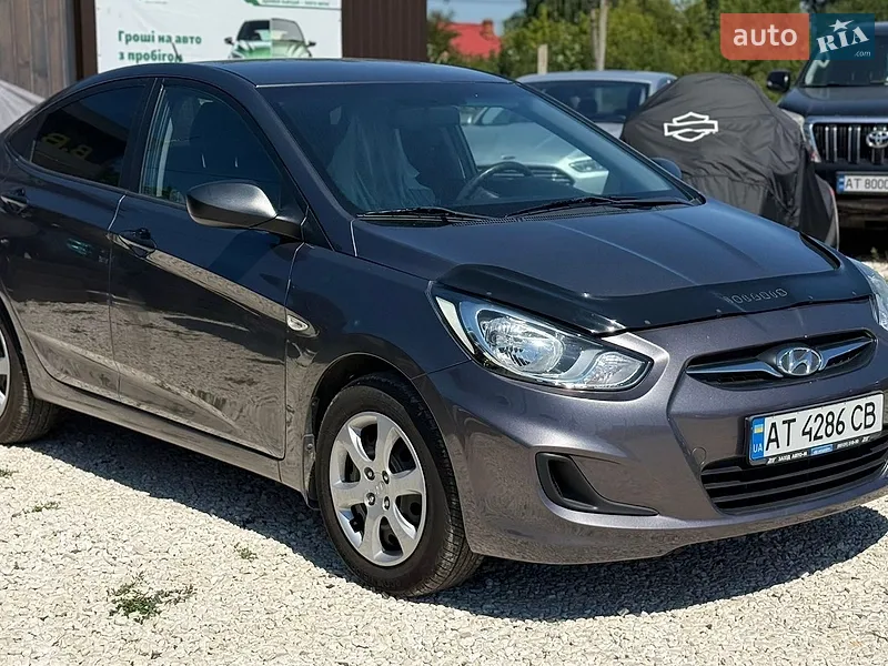 Hyundai Accent 2014