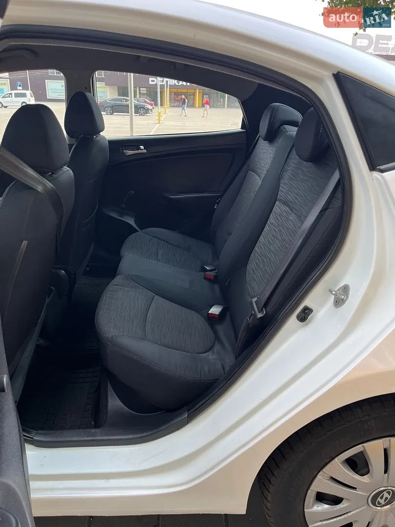 2016 Hyundai Accent - мініатюра 7