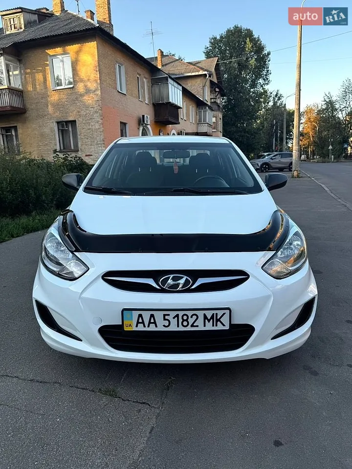2013 Hyundai Accent - мініатюра 15