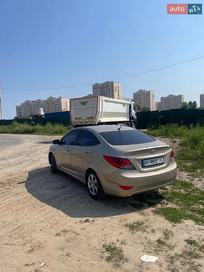 2011 Hyundai Accent - мініатюра 5