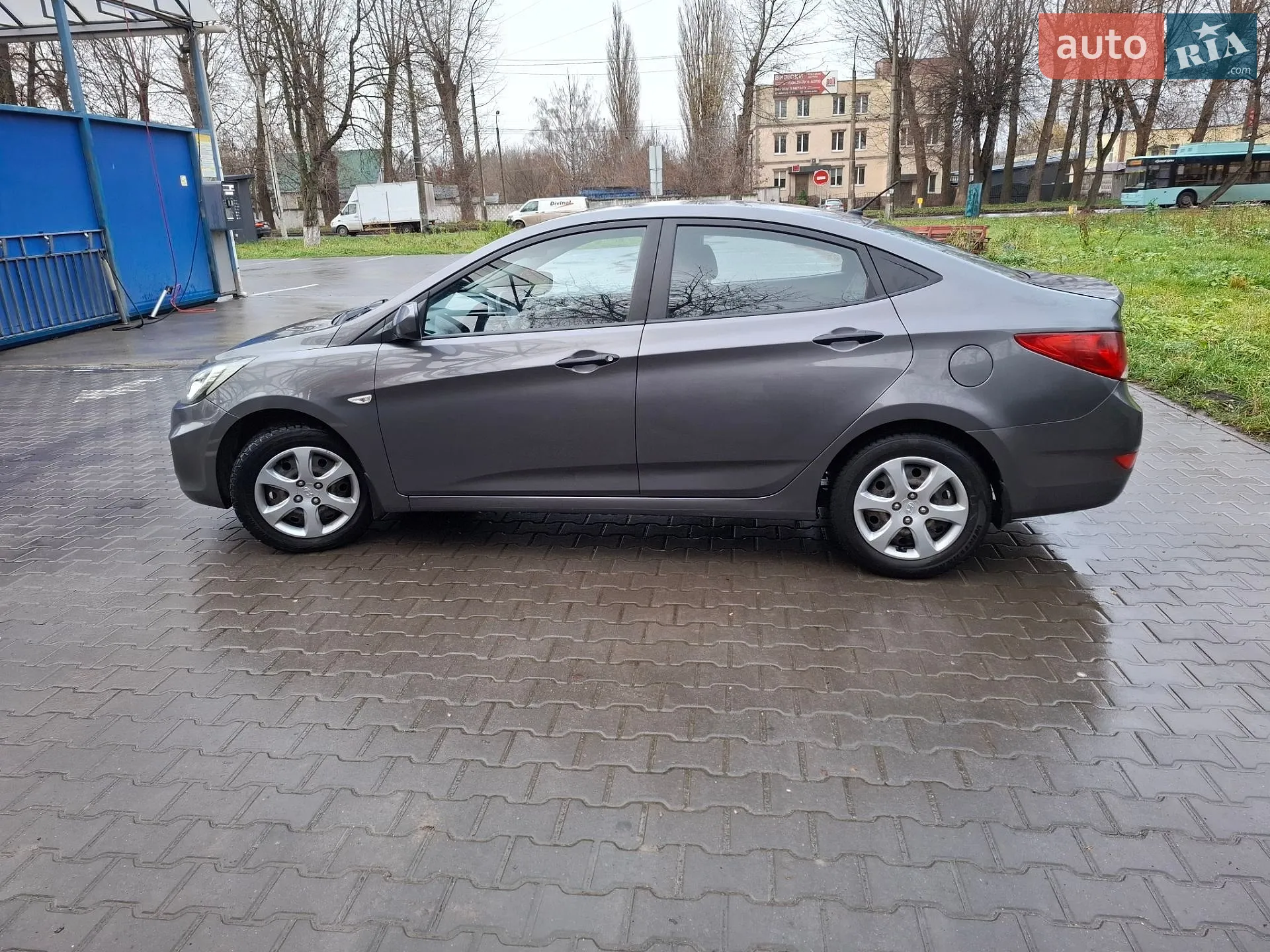 2012 Hyundai Accent - мініатюра 2