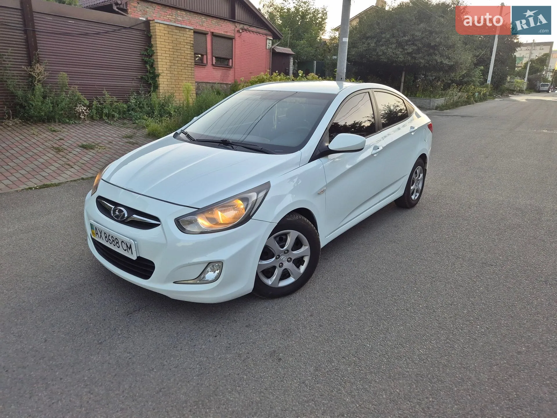 2011 Hyundai Accent - мініатюра 10
