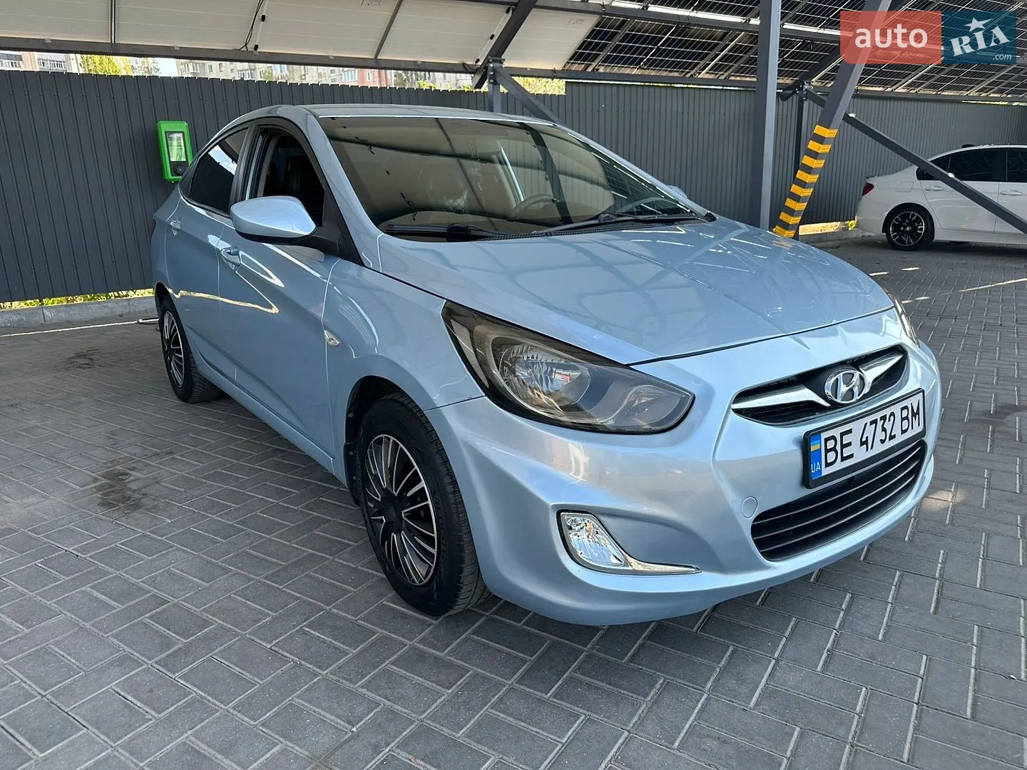 2011 Hyundai Accent - мініатюра 8