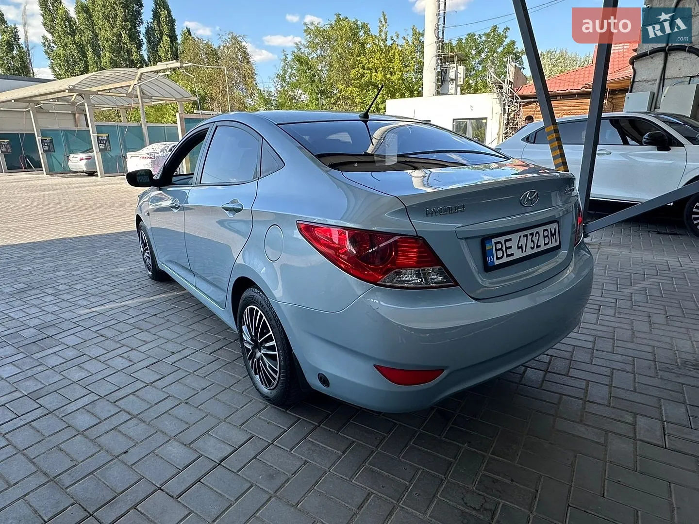 2011 Hyundai Accent - мініатюра 4