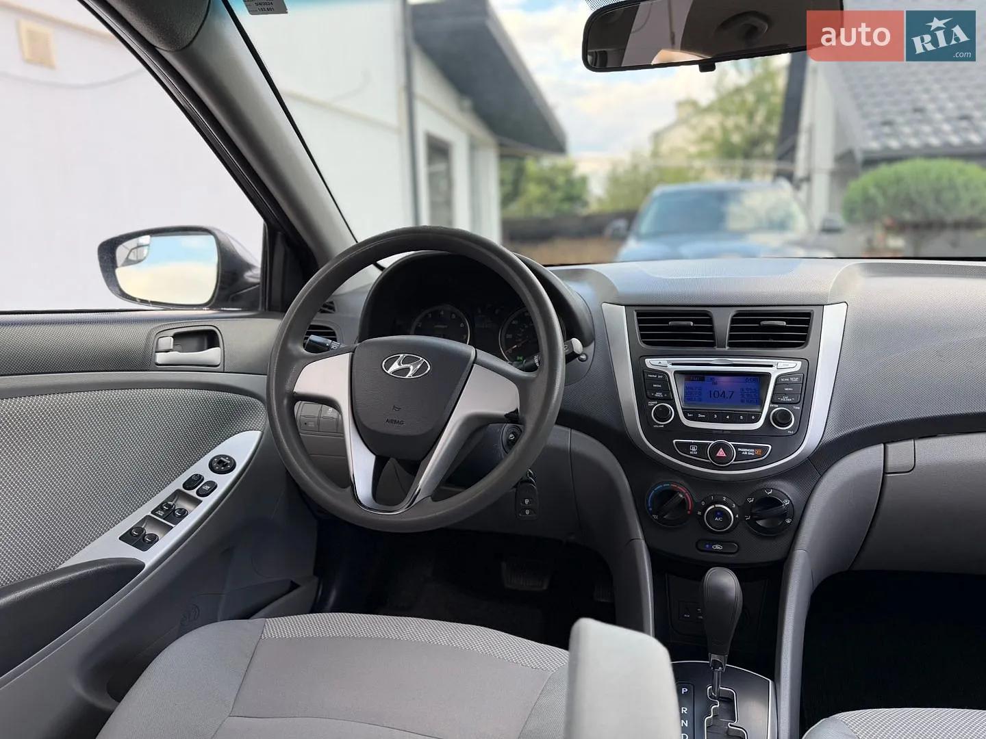 2014 Hyundai Accent - мініатюра 3