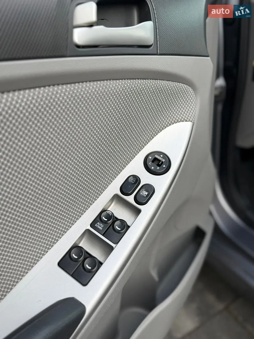 2014 Hyundai Accent - мініатюра 5
