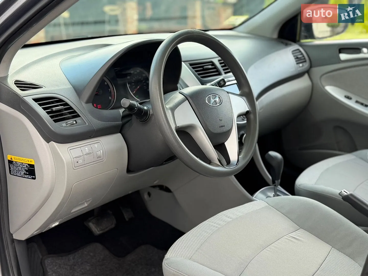 2014 Hyundai Accent - мініатюра 17