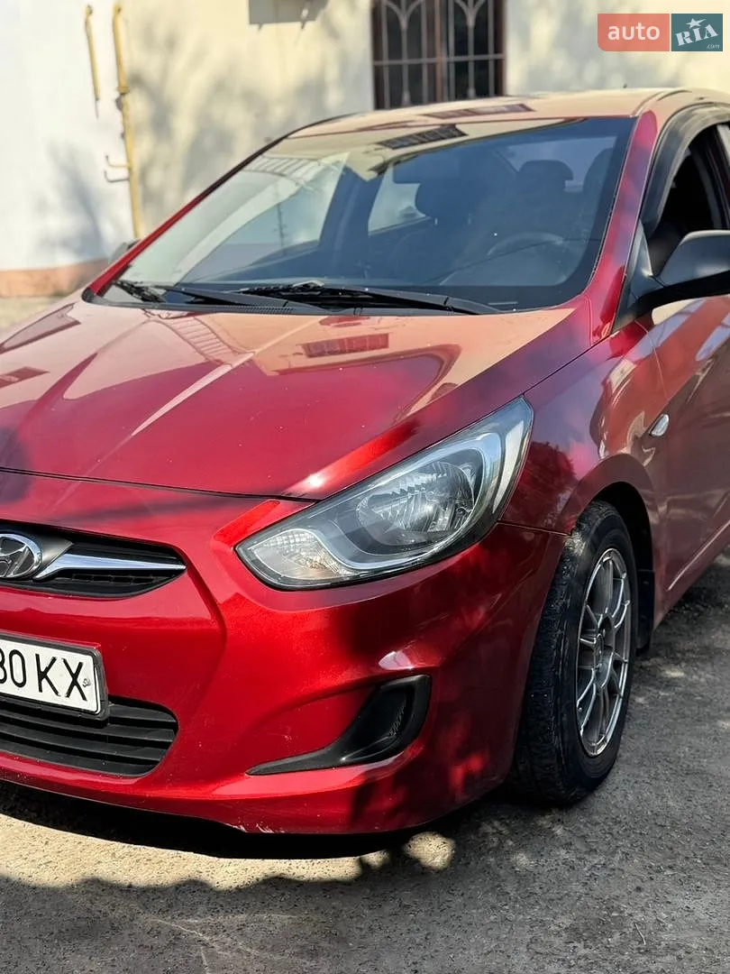 2012 Hyundai Accent - мініатюра 3
