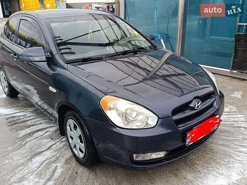 Hyundai Accent
