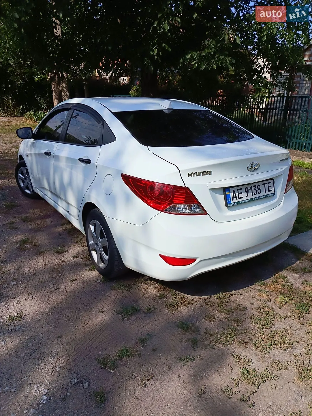2012 Hyundai Accent - мініатюра 5