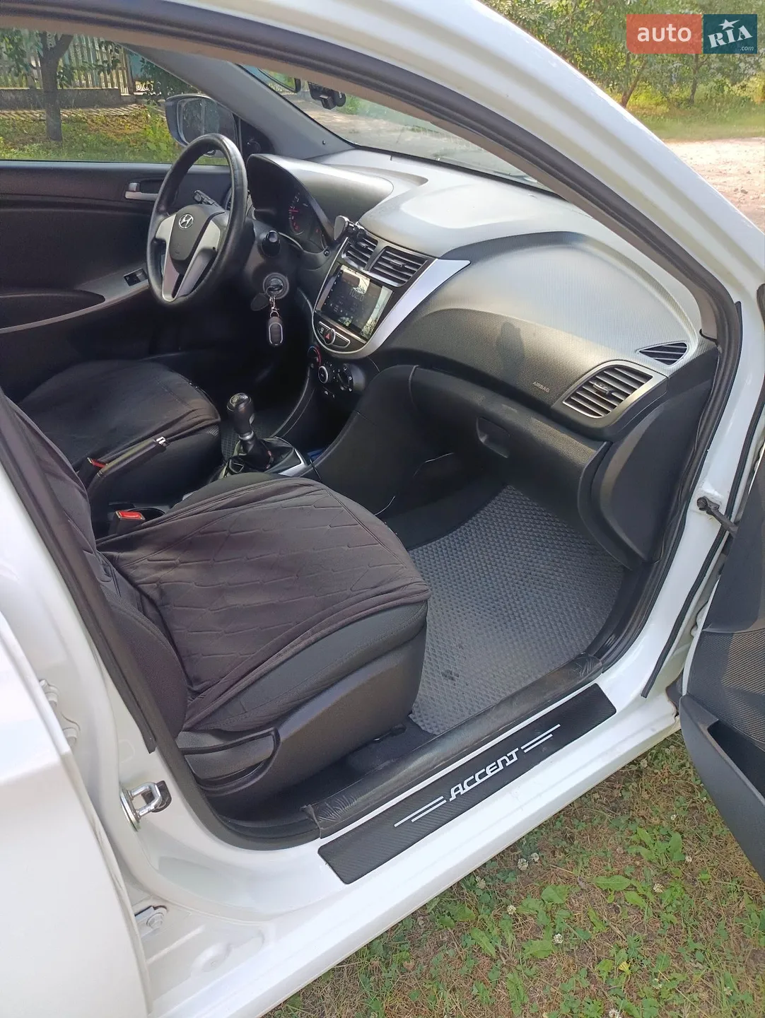 2012 Hyundai Accent - мініатюра 9