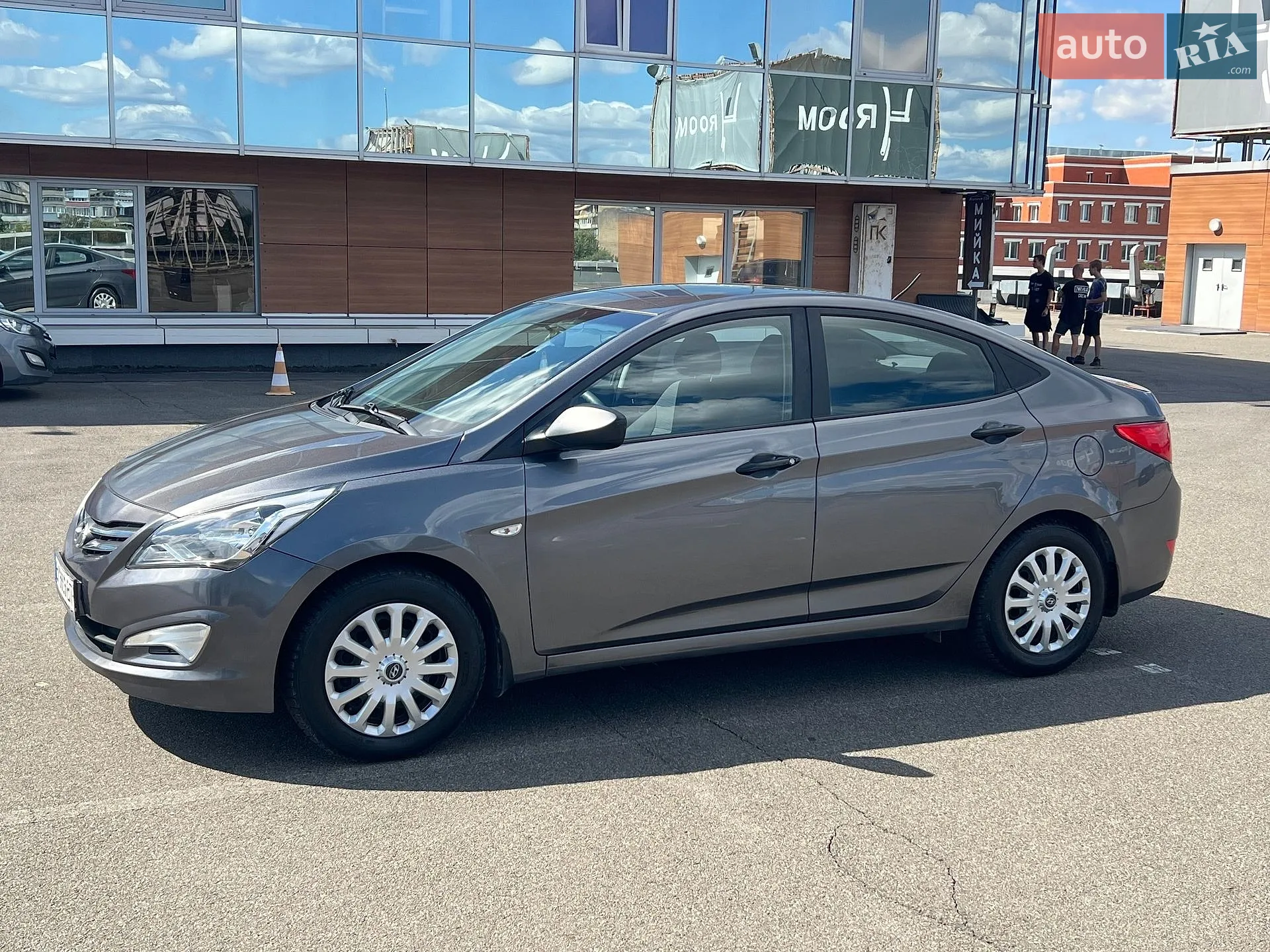 2016 Hyundai Accent - фото 1