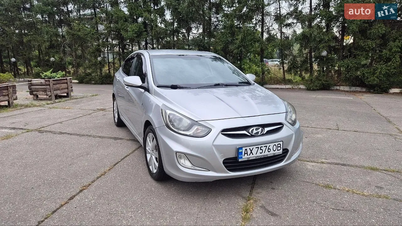 2013 Hyundai Accent - мініатюра 19