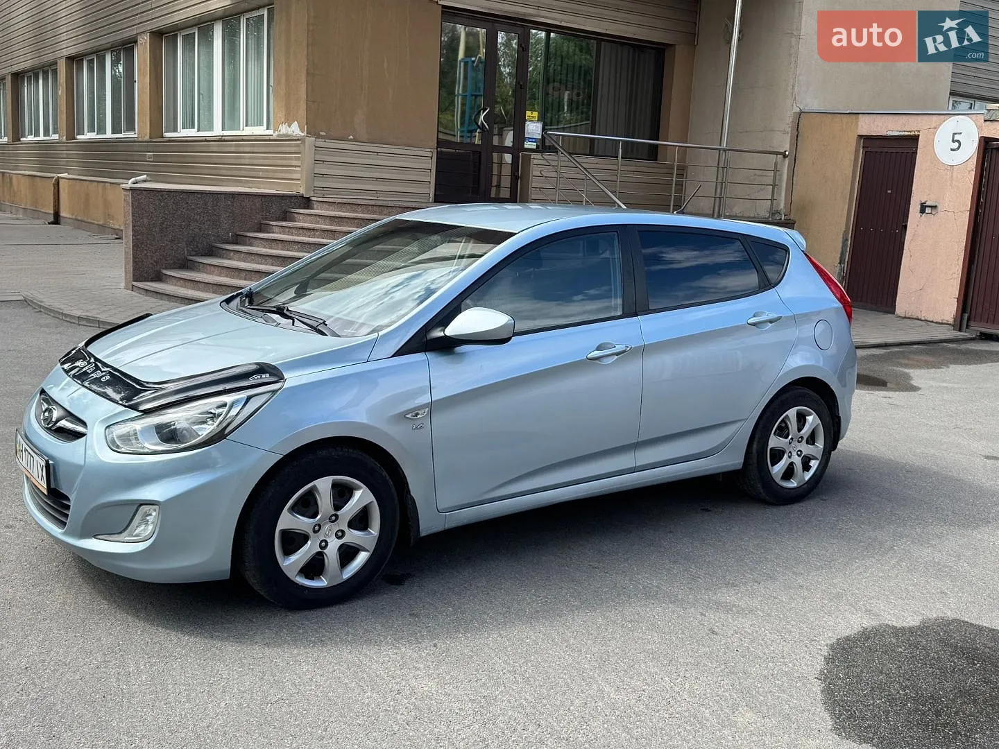 2012 Hyundai Accent - мініатюра 5