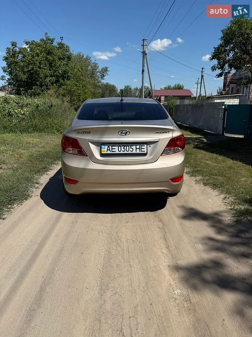 2013 Hyundai Accent - мініатюра 4