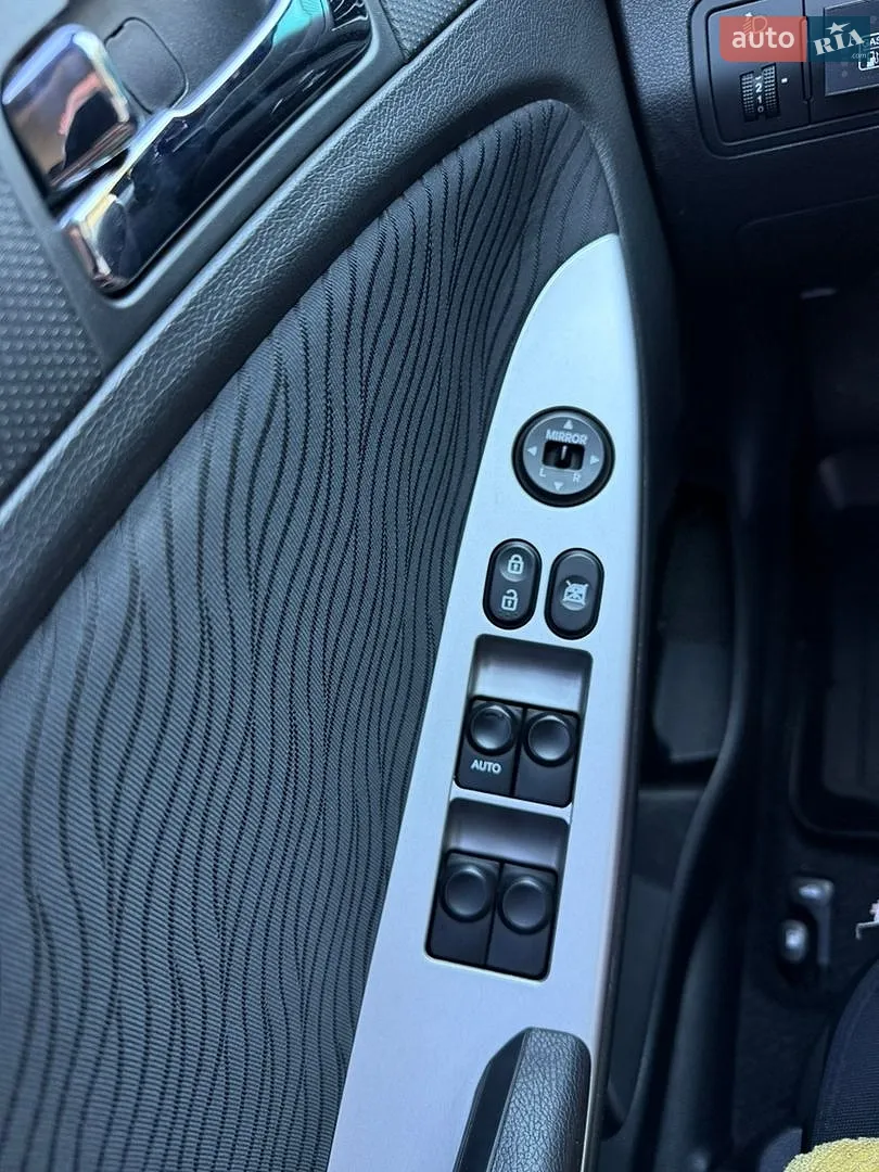 2013 Hyundai Accent - мініатюра 9