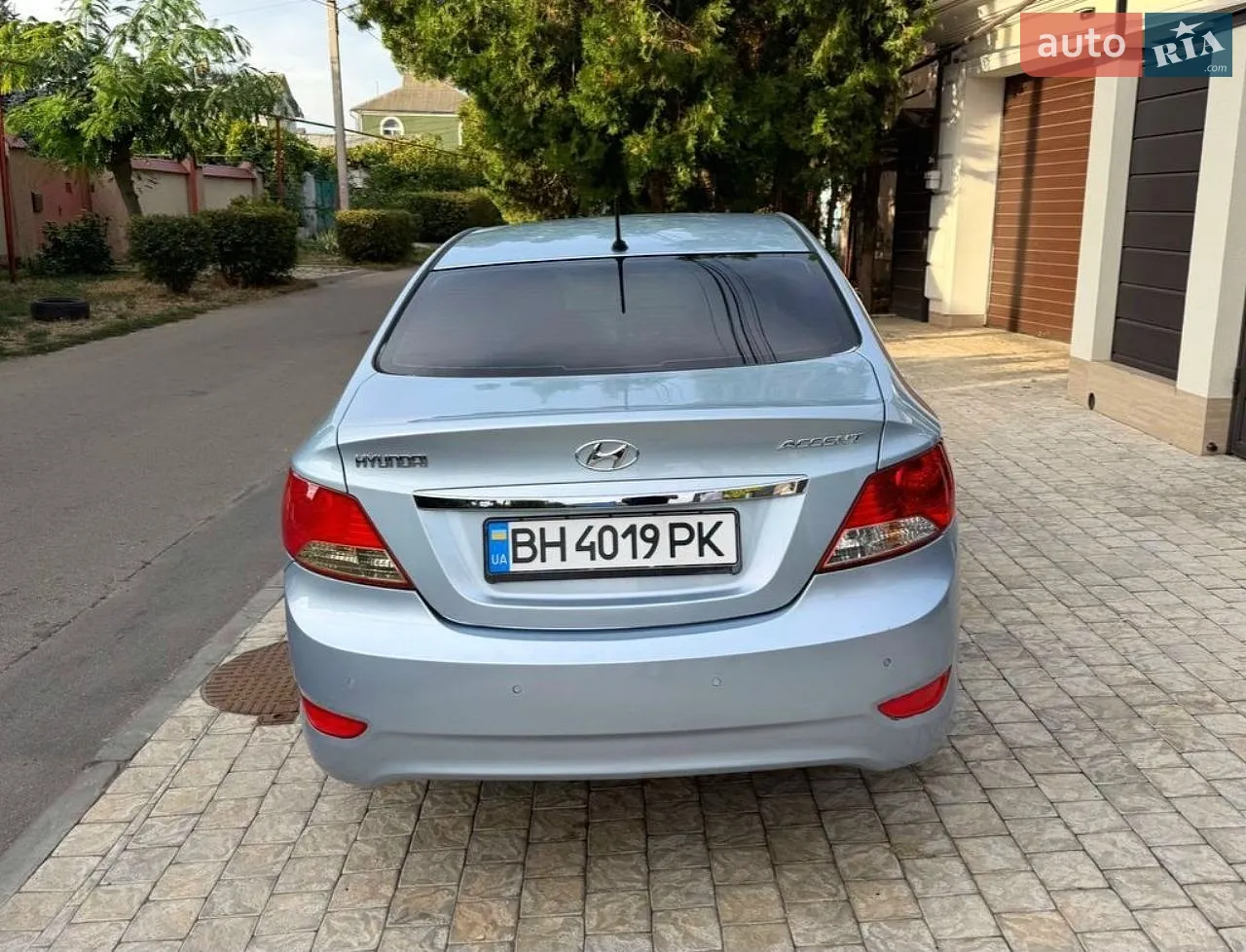 2011 Hyundai Accent - мініатюра 4
